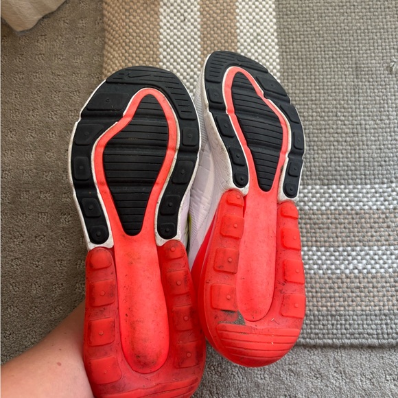 Nike Air Max 270 White and Red with Neon Accents - Picture 9 of 10